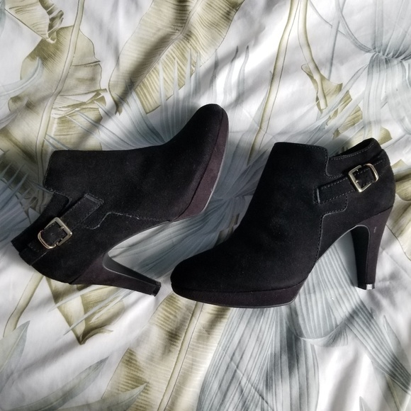 Clark's Platform Booties - Picture 2 of 8